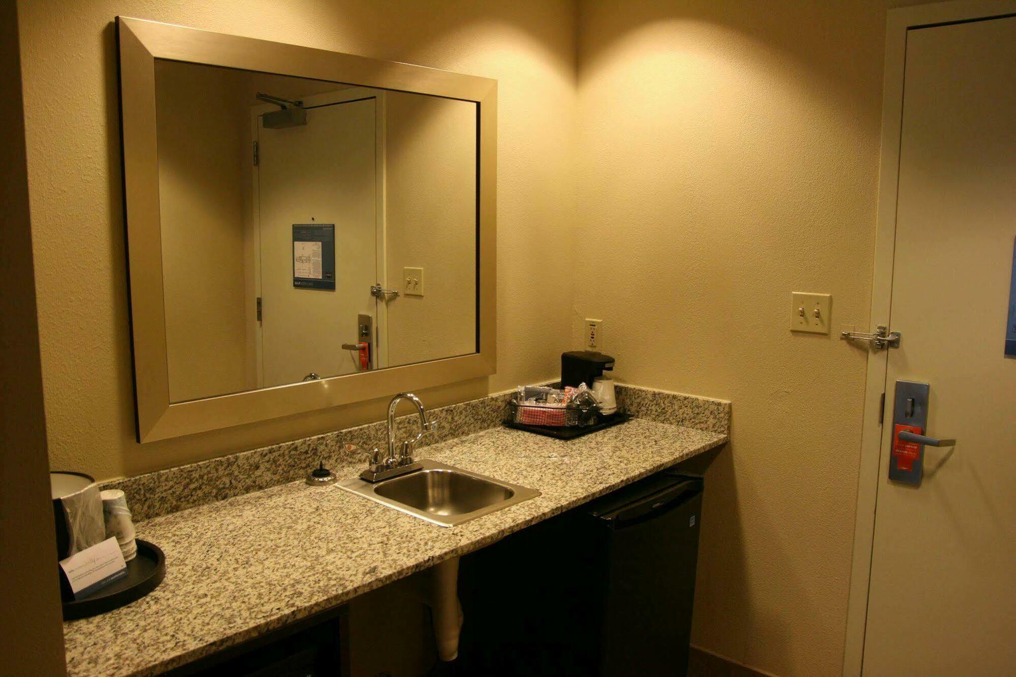 Hampton & Bluffton-sun Hotel 3*